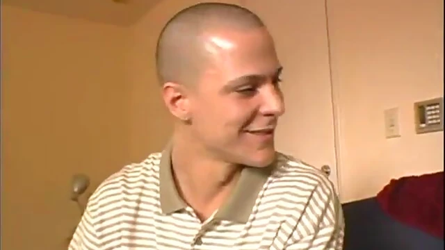 Tattooed Latina Tempts White Guy For Quick Cash Sex Encounter