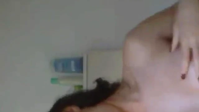 Hot Latina Tempts With Her Perfect Body for Sizzling Action