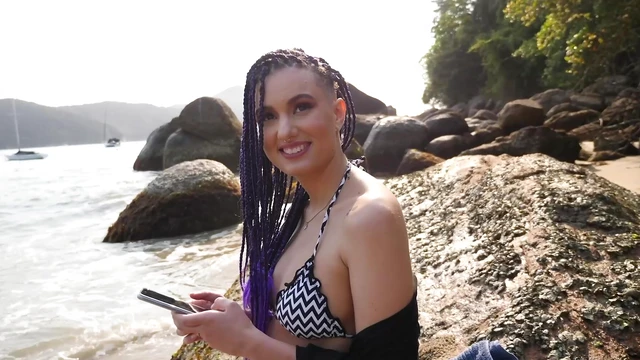 Passionate Latin Amateur Seduces Pickup Guy with Beachside Desire