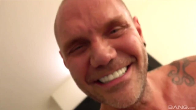 Stunning Foot Fetish Action: Amaranta Hank Gets Fucked Hard