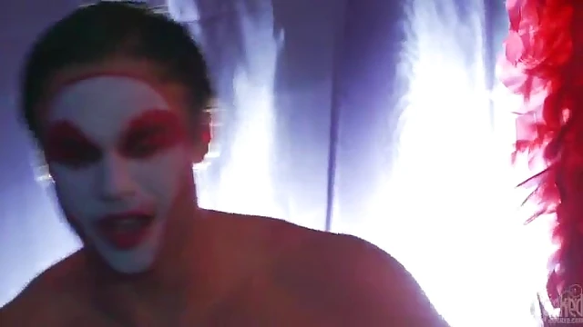 Blonde Beauty Kaylani Lei Takes Two Dicks Simultaneously in Insane Threesome