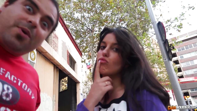 Sexy Brunette Gets Her Pussy Eaten Before Intense Cock-Fucking Delight