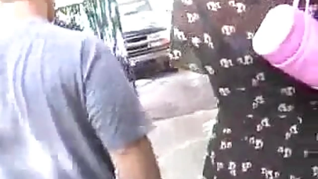 Hot Yanet Kisses Man Then Shakes Her Sexy Ass for More Action