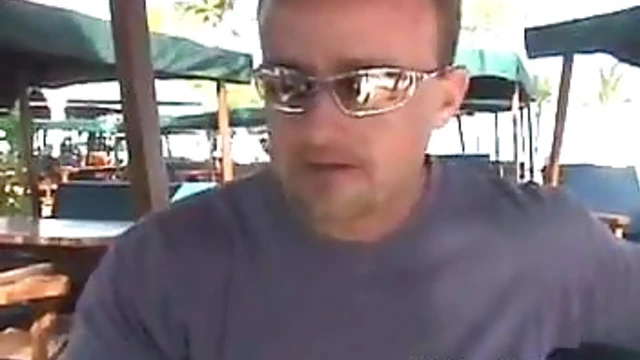 Hot Yanet Kisses Man Then Shakes Her Sexy Ass for More Action