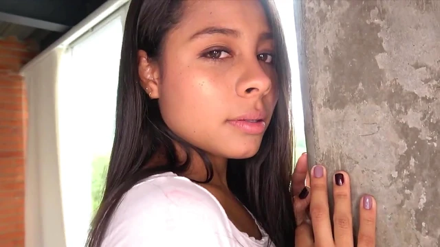 Sizzling Maria Antonia Alzate Delivers Stunning Blowjob in HD POV Action