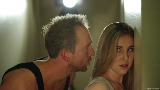 Juicy Natural Tits Brunette Loves Rough Sex & Cock-Sucking Action