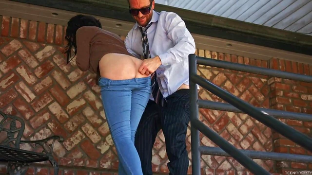 Blindfolded Girlfriend Gets Hardcore Fucked by Her Man Passionately