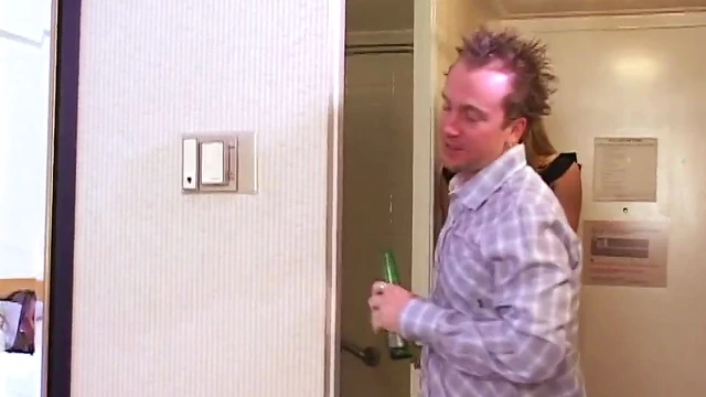 Skilled Lover Treats Lauren & Kelly With His Massive Manhood Delightfully