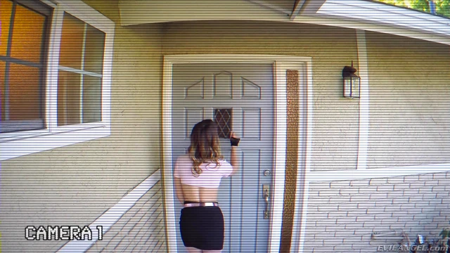 Tattooed Lover Fingers Kristen’s Tight Asshole & Pussy Deeply