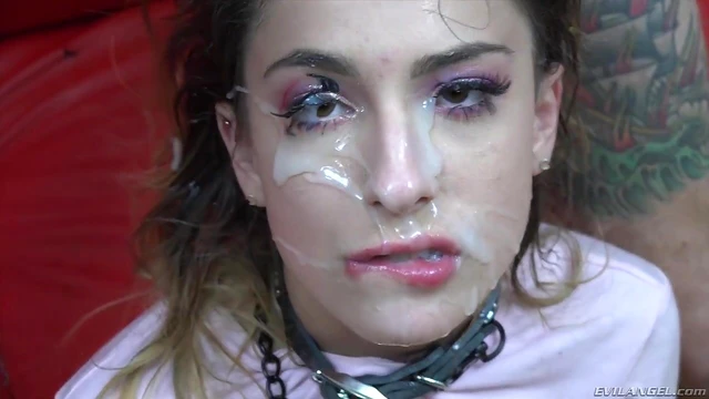 Tattooed Lover Fingers Kristen’s Tight Asshole & Pussy Deeply